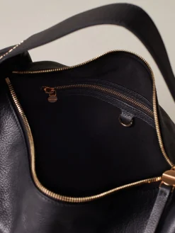 PRIVE BORSA HOBO MEDIUM